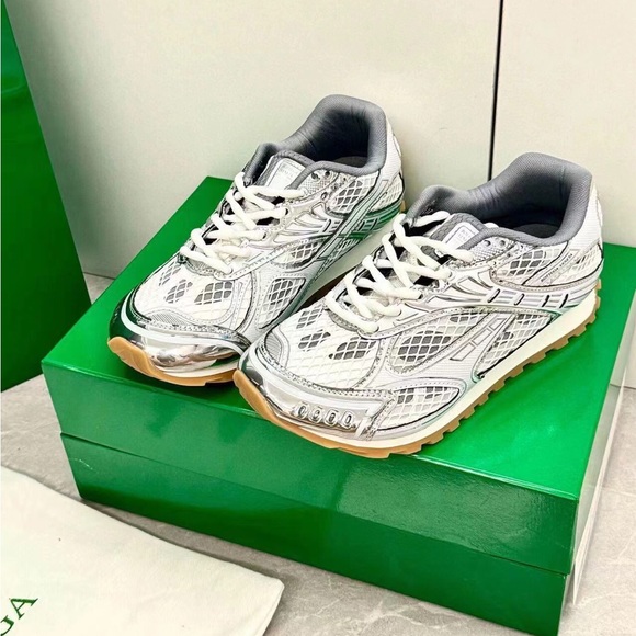 Bottega Veneta Sneakers - Silver White - Premium Quality